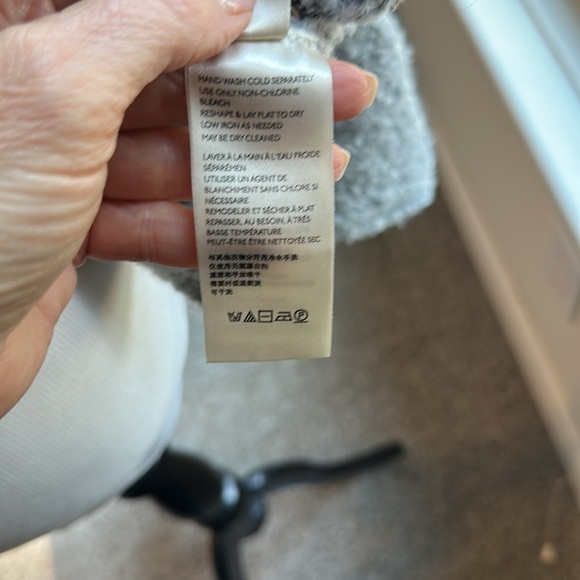 Free People Loose Fit Boucle Cowl neck Sweater, Size S/P, VGUC - Picture 6 of 8